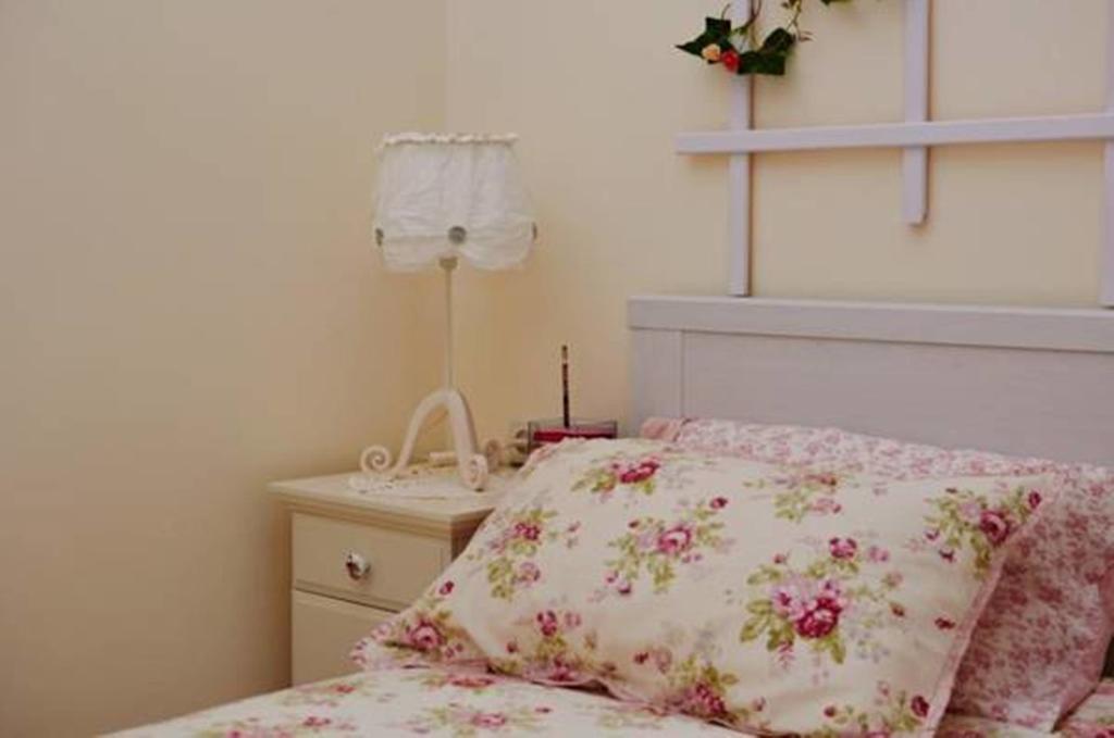 Romantic Apartment On Rynok Square With Air-Conditioning Lviv Værelse billede