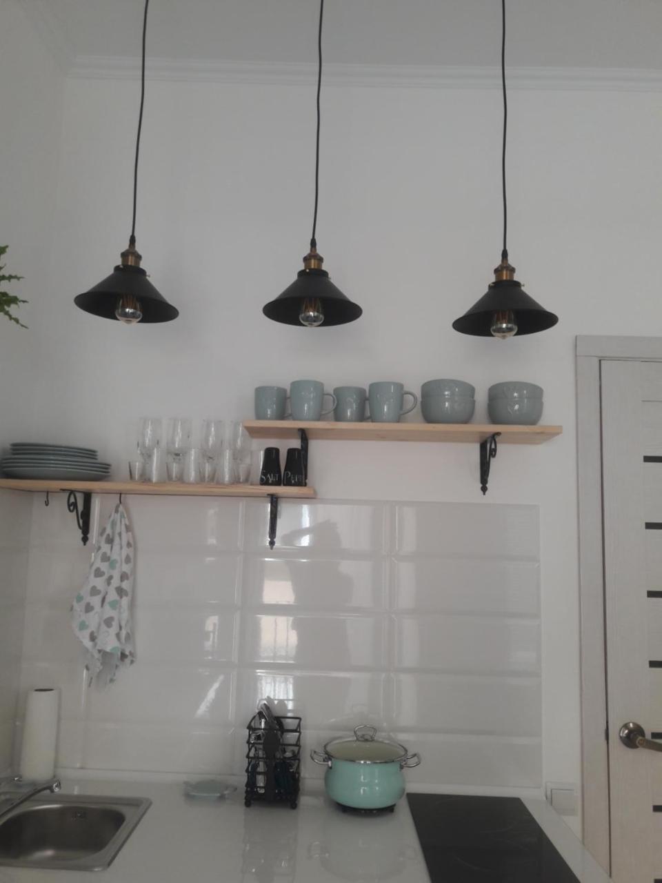 Romantic Apartment On Rynok Square With Air-Conditioning Lviv Eksteriør billede