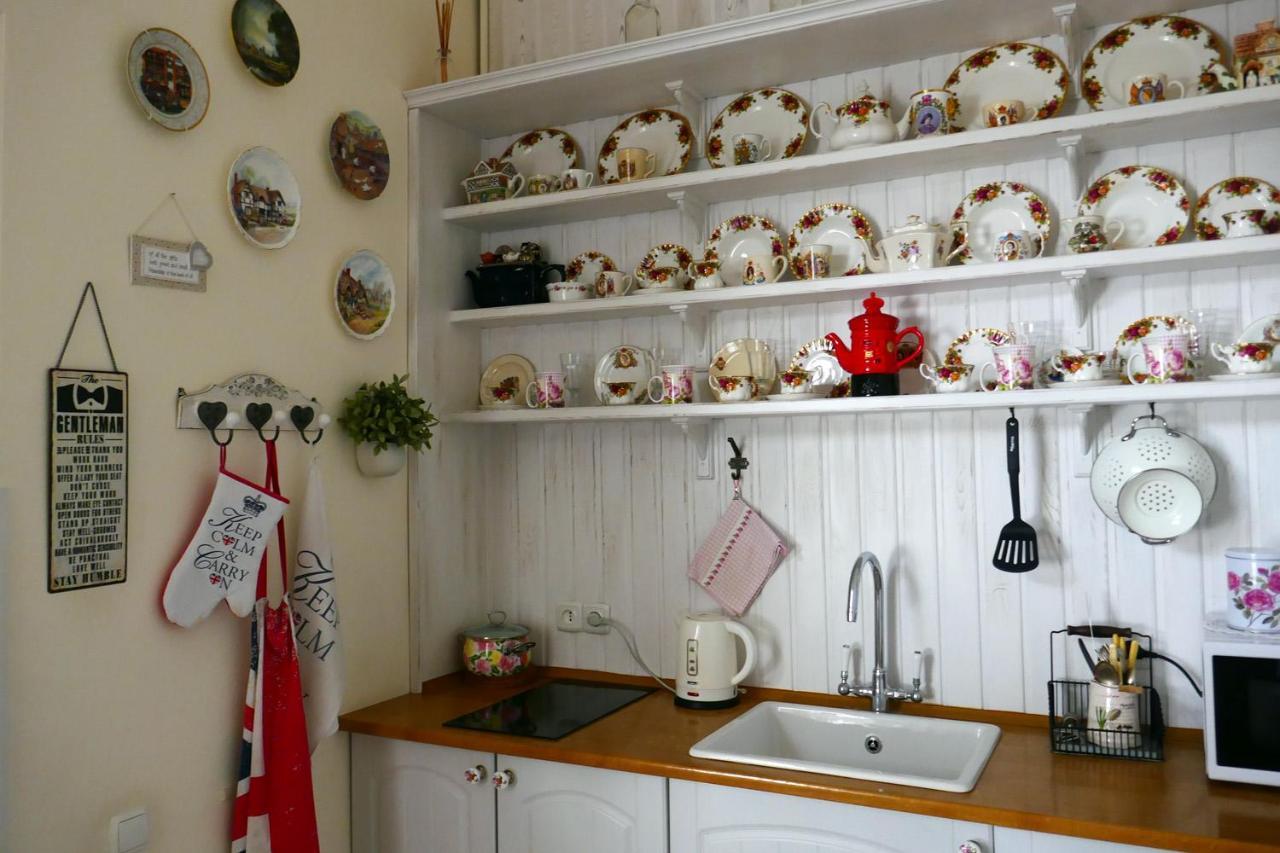 Romantic Apartment On Rynok Square With Air-Conditioning Lviv Eksteriør billede